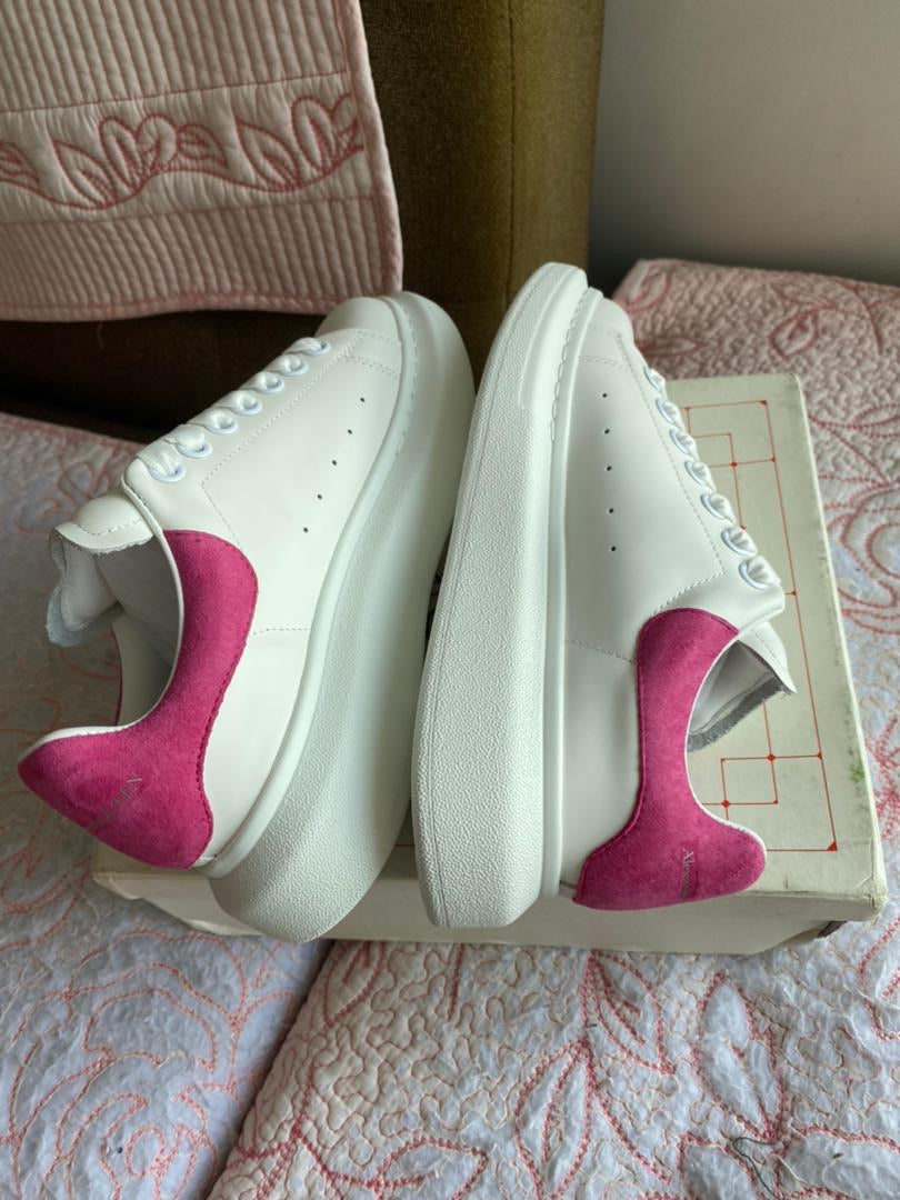 McQueen rosa de gran tamaño