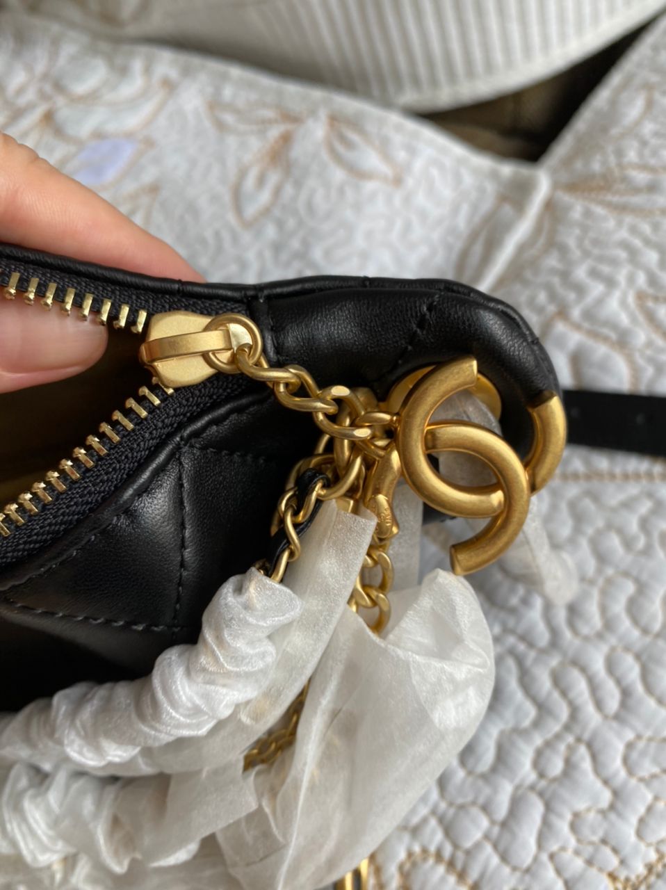 Sac banane noir à chaîne Coco