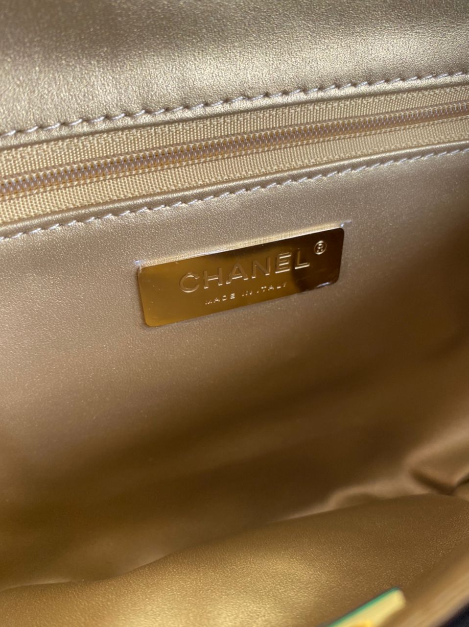 Sac banane noir à chaîne Coco
