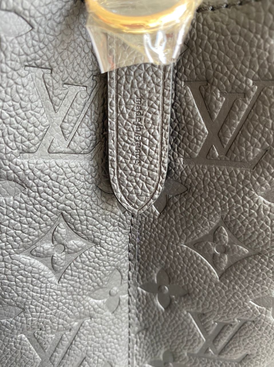 Monogramme noir Neo Noe