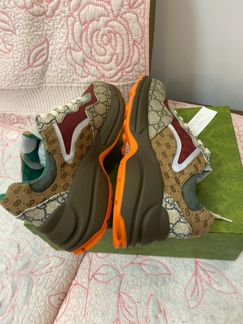 Zapatillas Rhyton marrones