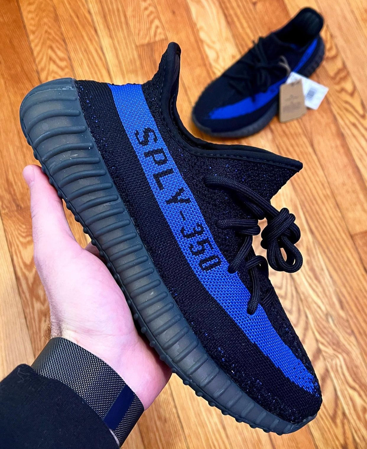 Yeezy Boost 350 V2 Azul deslumbrante