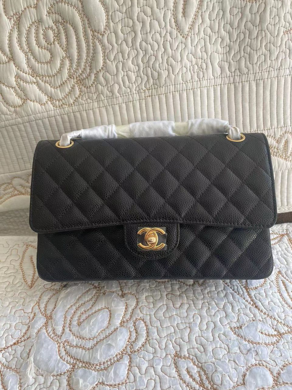 PETIT sac à rabat Cavier matelassé noir