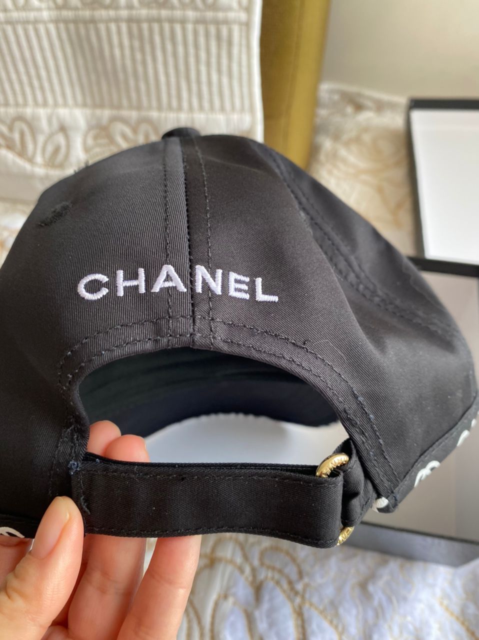 Gorra con logotipo CC