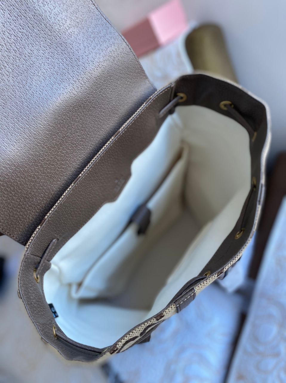 Sac à dos en toile géante