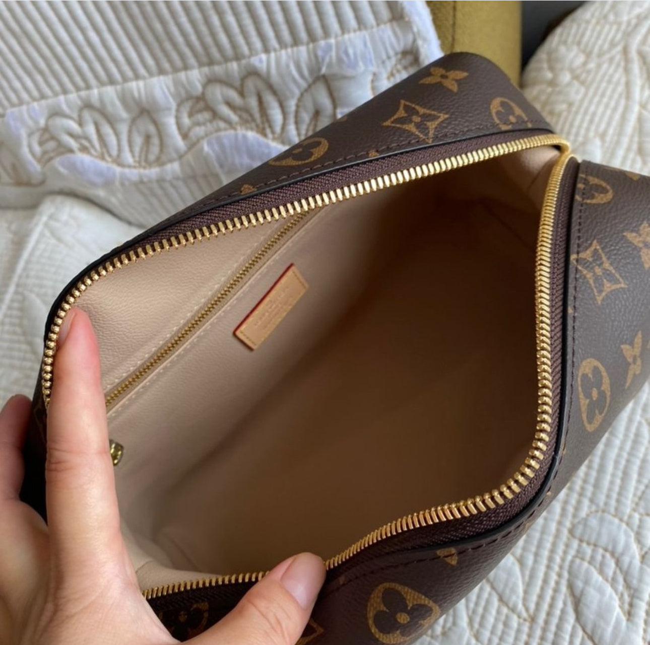 Cosmetic Pouch GM Monogram