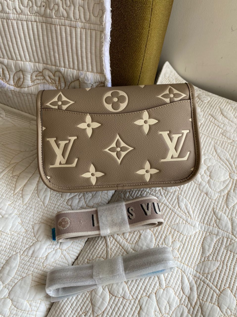 Diane Giant Monogram Empreinte | Cream