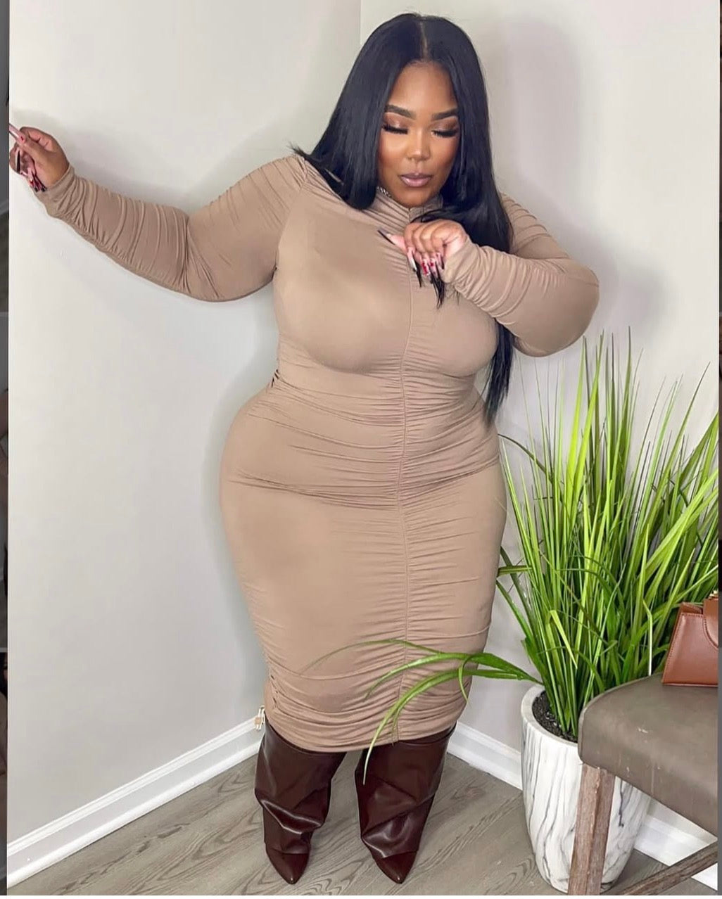 Curvy Plus Size Ruched Long Sleeve Midi Dress 5 COLORS