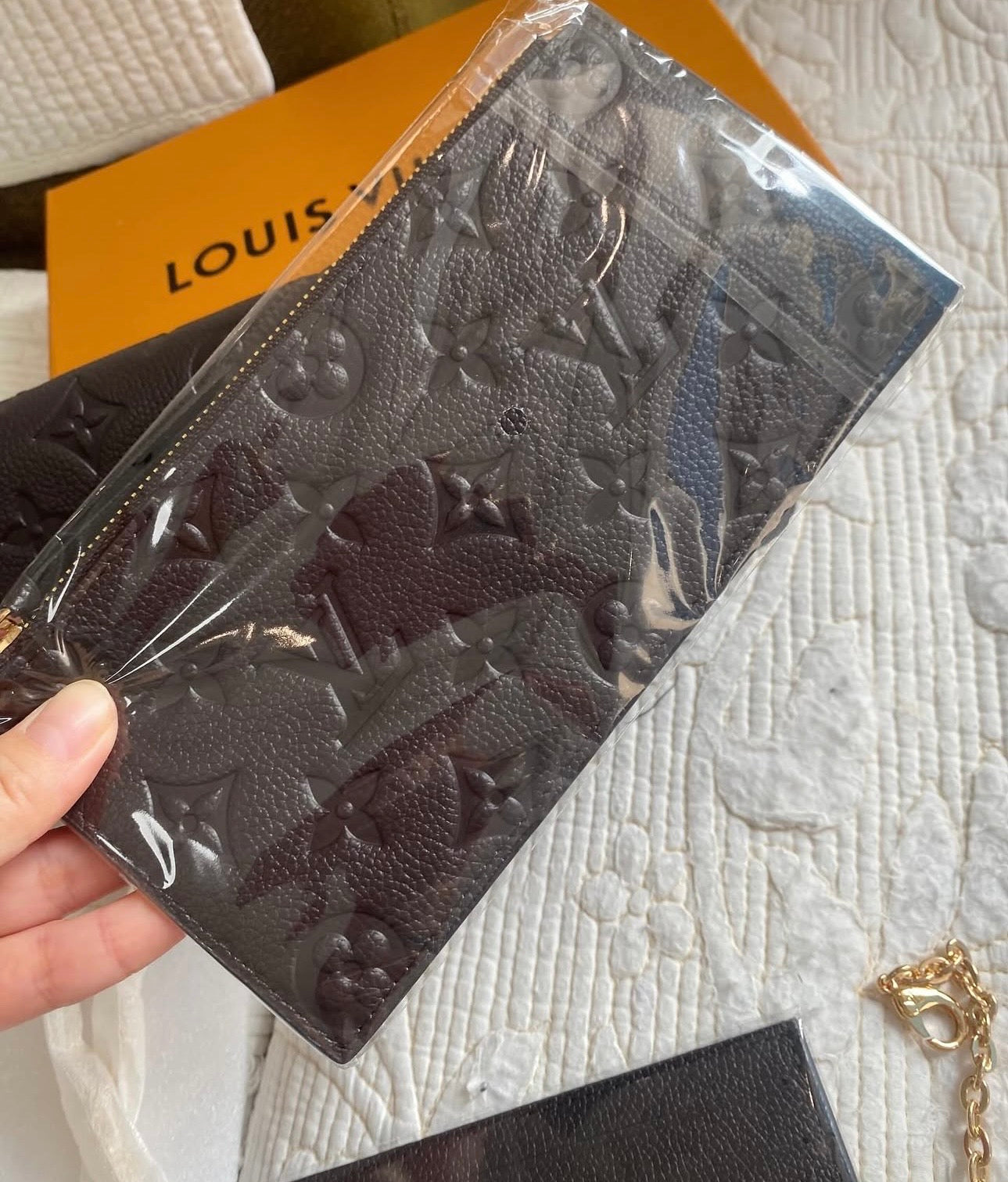 Chocolate Brown 3-PC POCHETTE FELICIE