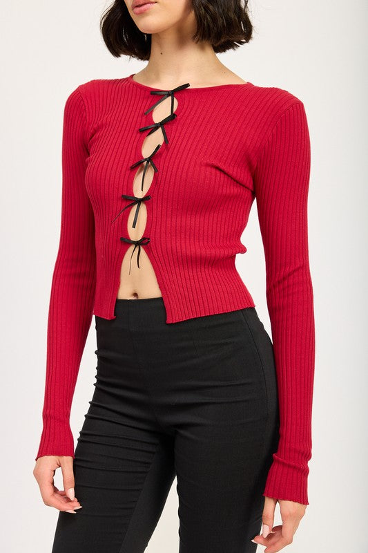 SEXY & U KNOW IT | RIBBED TOP WITH BOW DETAIL