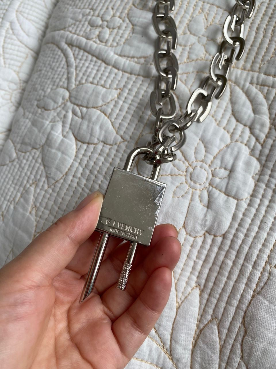 Collar de cadena de Givench