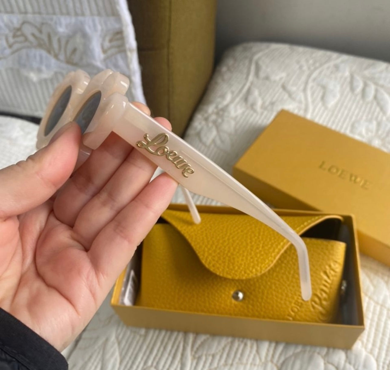 LOEWE Flower Sunglasses