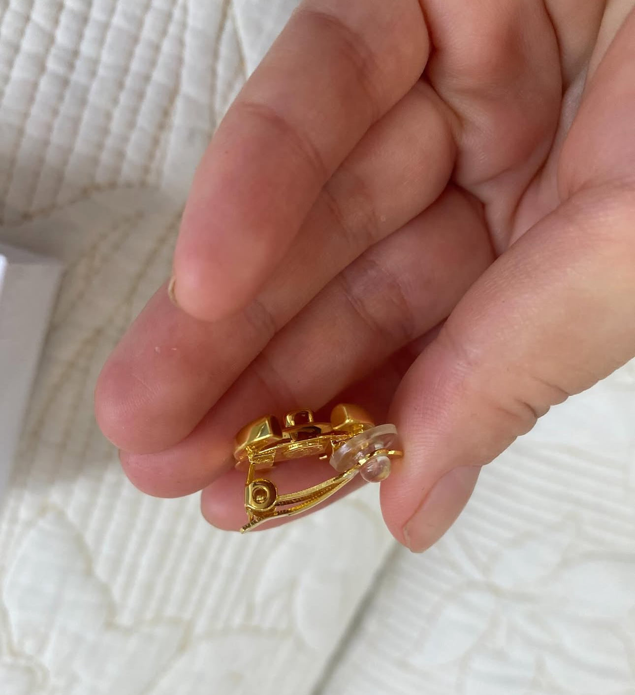CLIP ON | Coco Turnlock Earrings