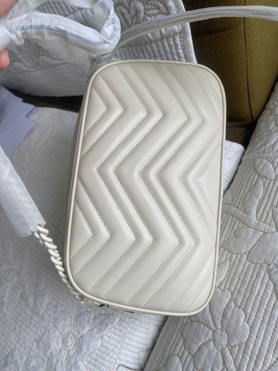 WHITE MARMONT SMALL SHOULDER BAG