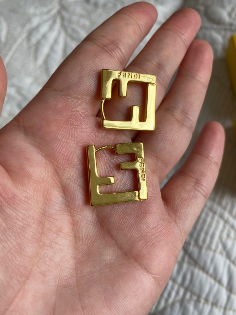 Aretes FF