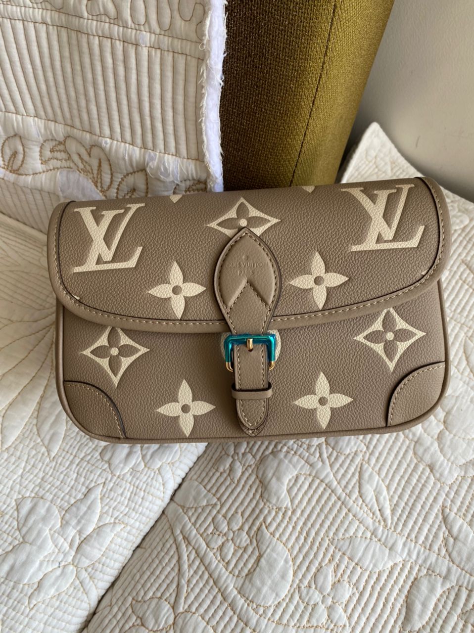 Diane Giant Monogram Empreinte | Cream