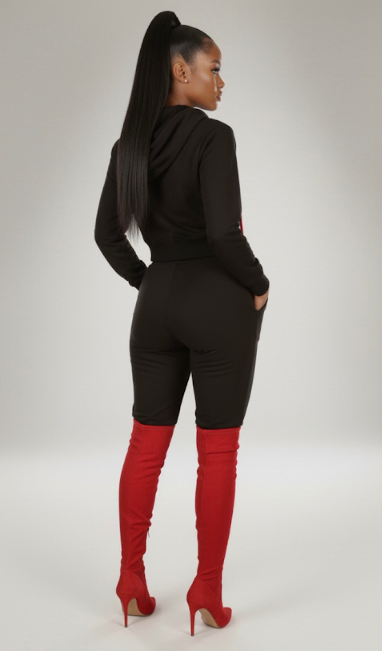 Black Out Jogger 2 Piece Set | SZ MEDIUM ONLY