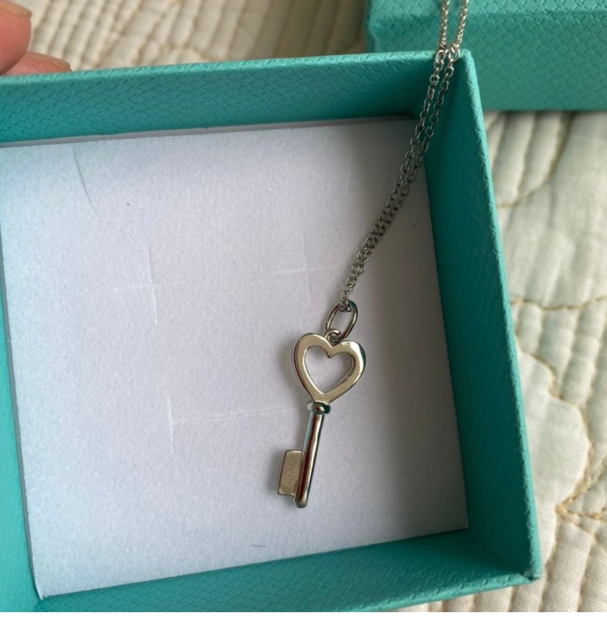 T&CO 925 Heart Key Pendant Necklace