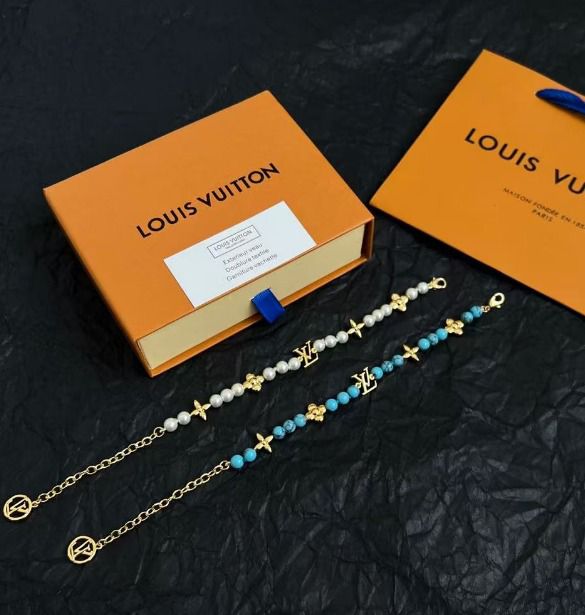 My | LV Pearl Bracelet