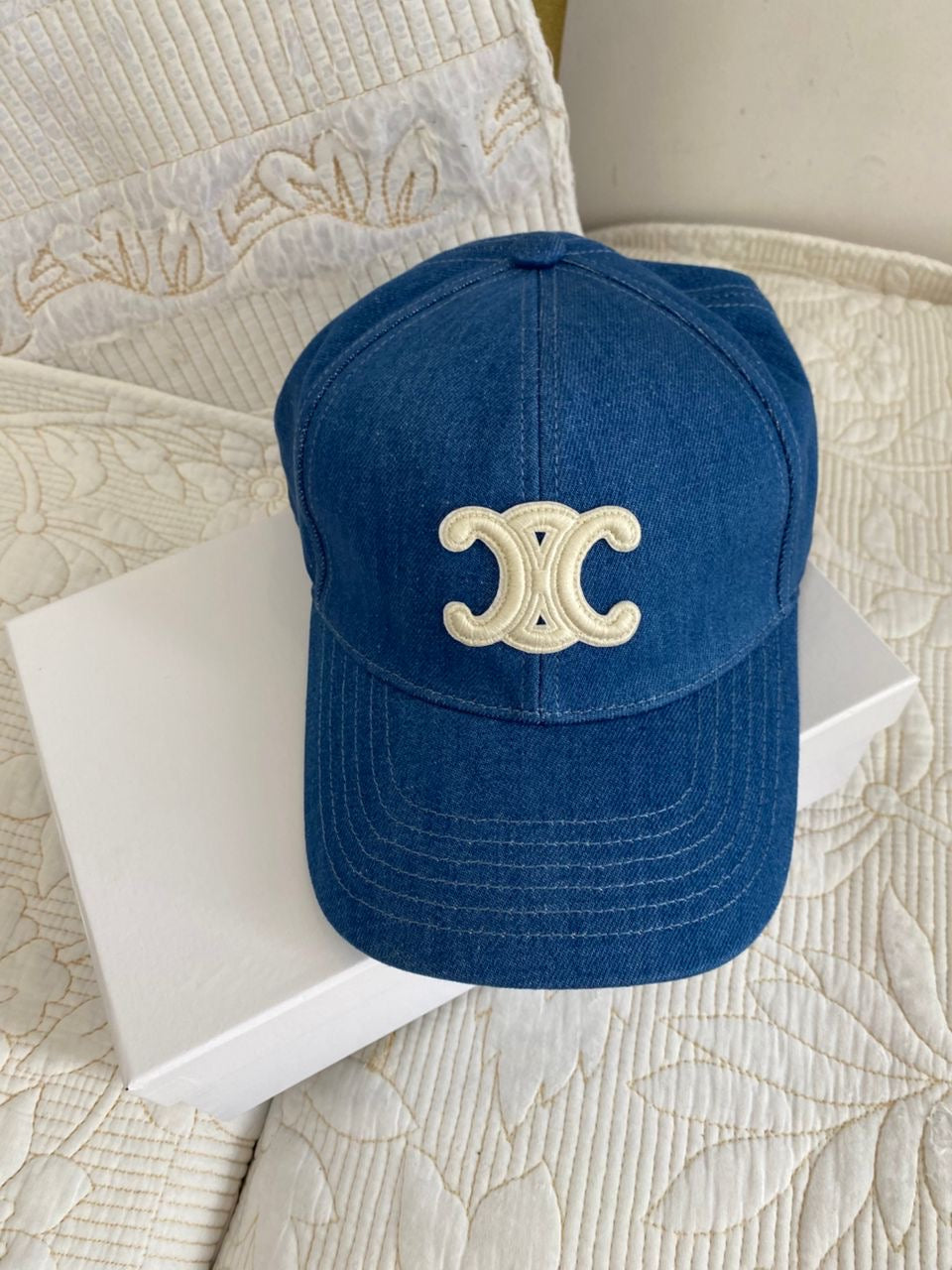 Baseball cap triumph in denim | Celine Hat