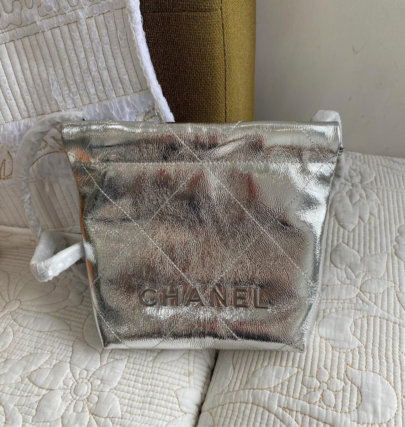 Coco 22 Metallic Silver