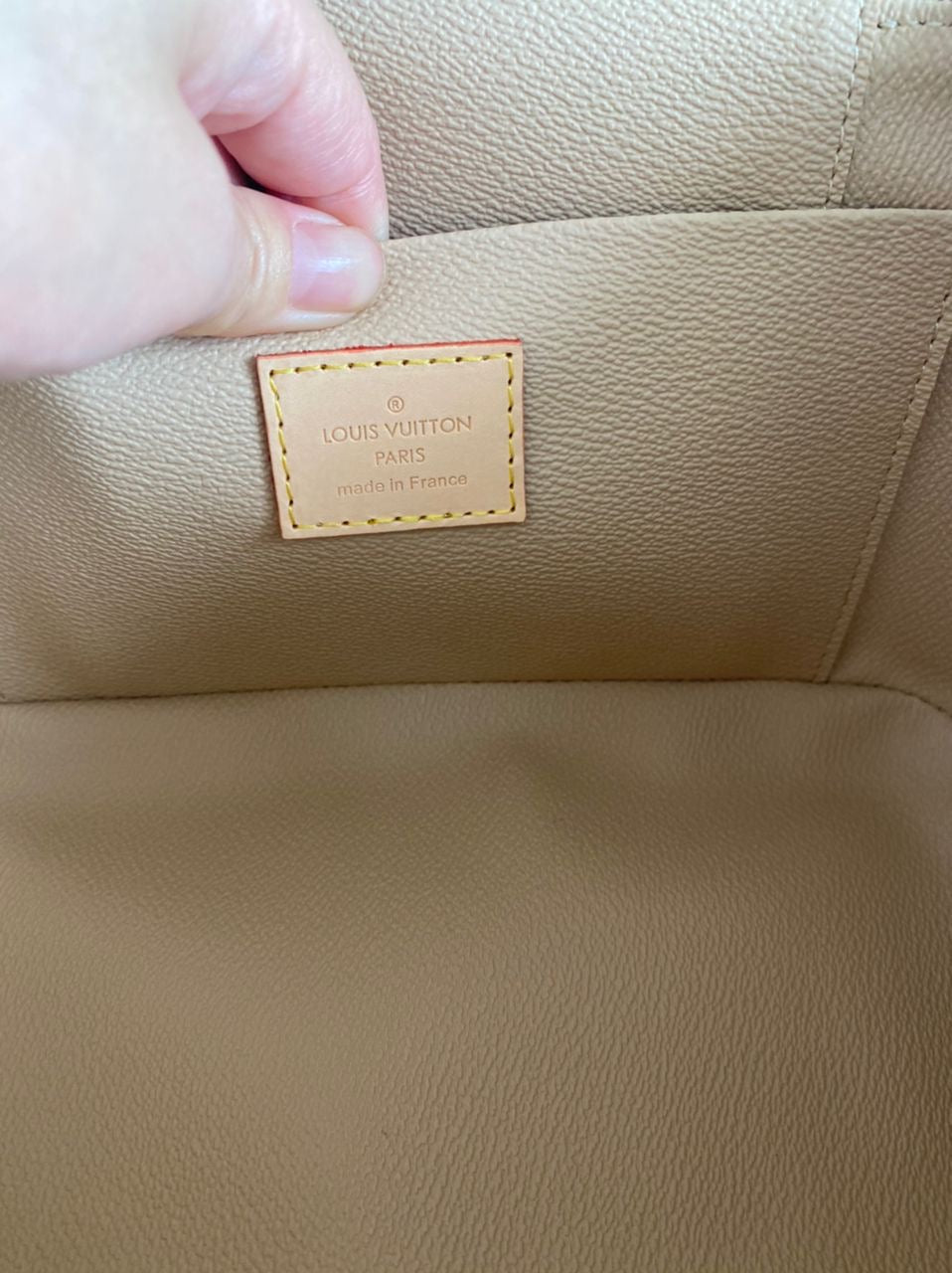 Jolie mini trousse de toilette