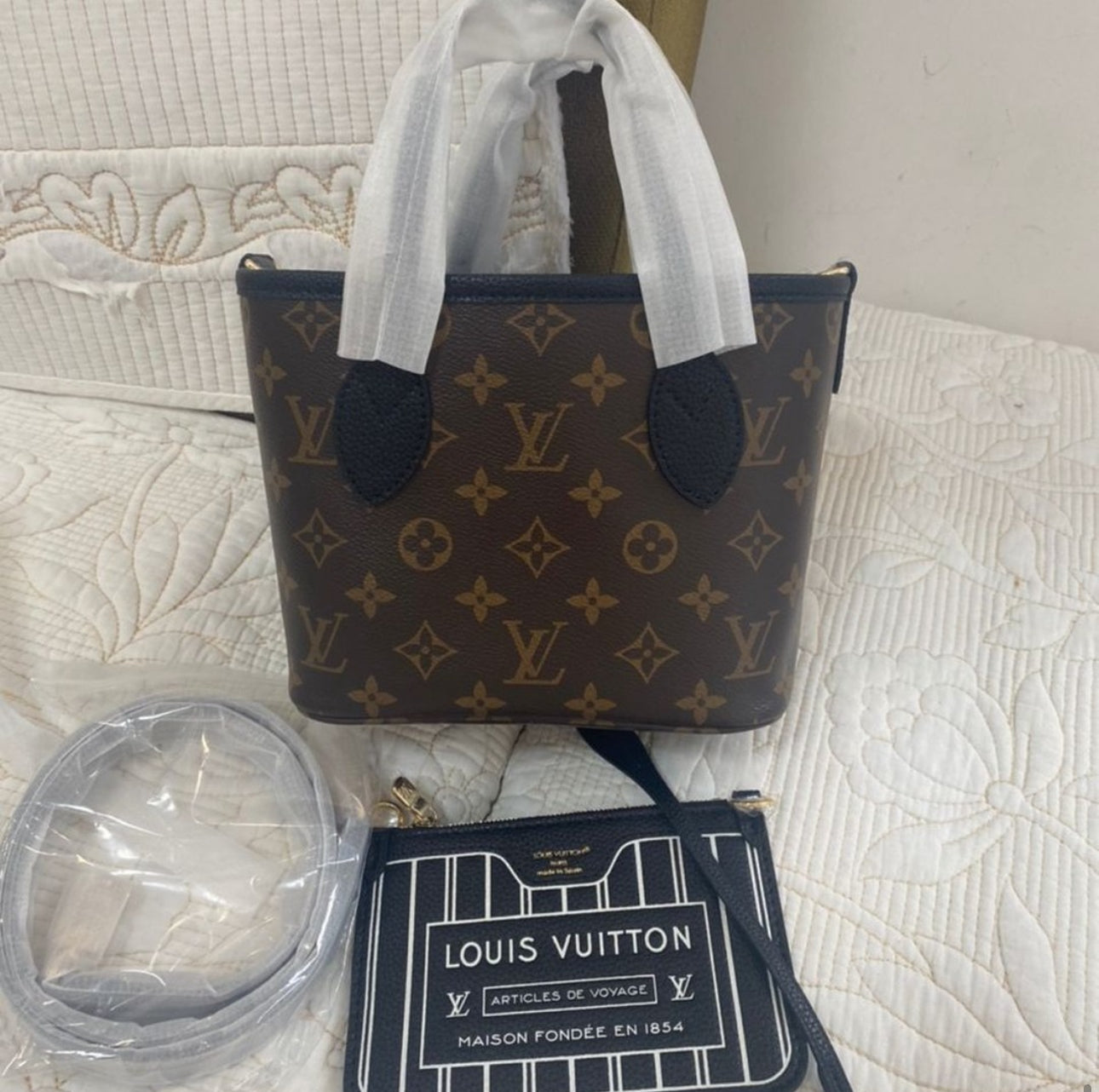 Neverfull Bandoulière Inside Out BB
