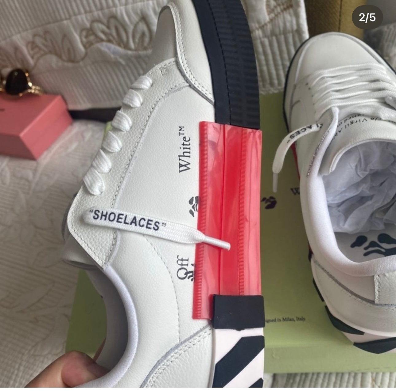 OFF-WHITE VULCANIED LOW SNEAKER