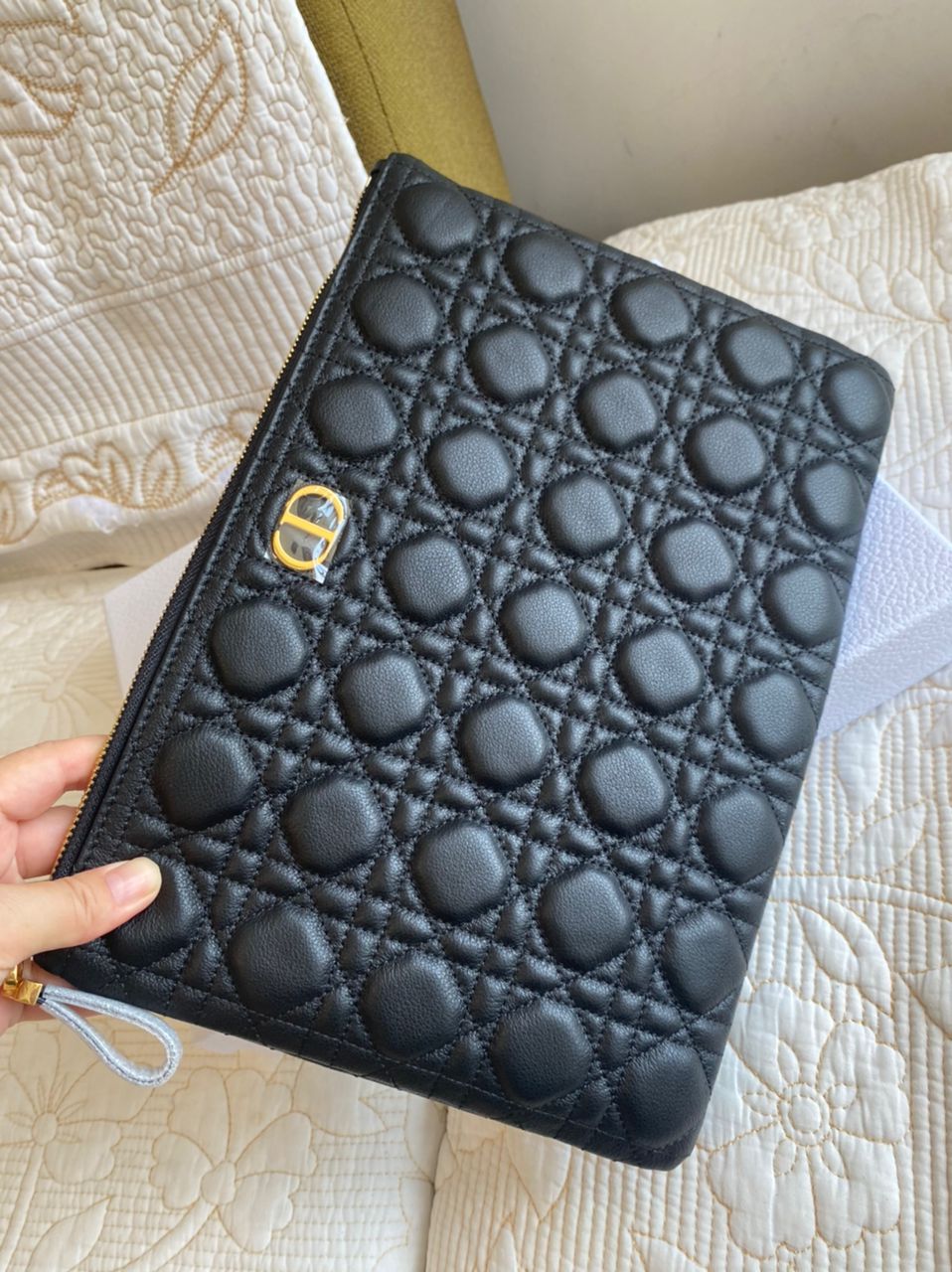 Large Caro Daily Pouch Dior | CD