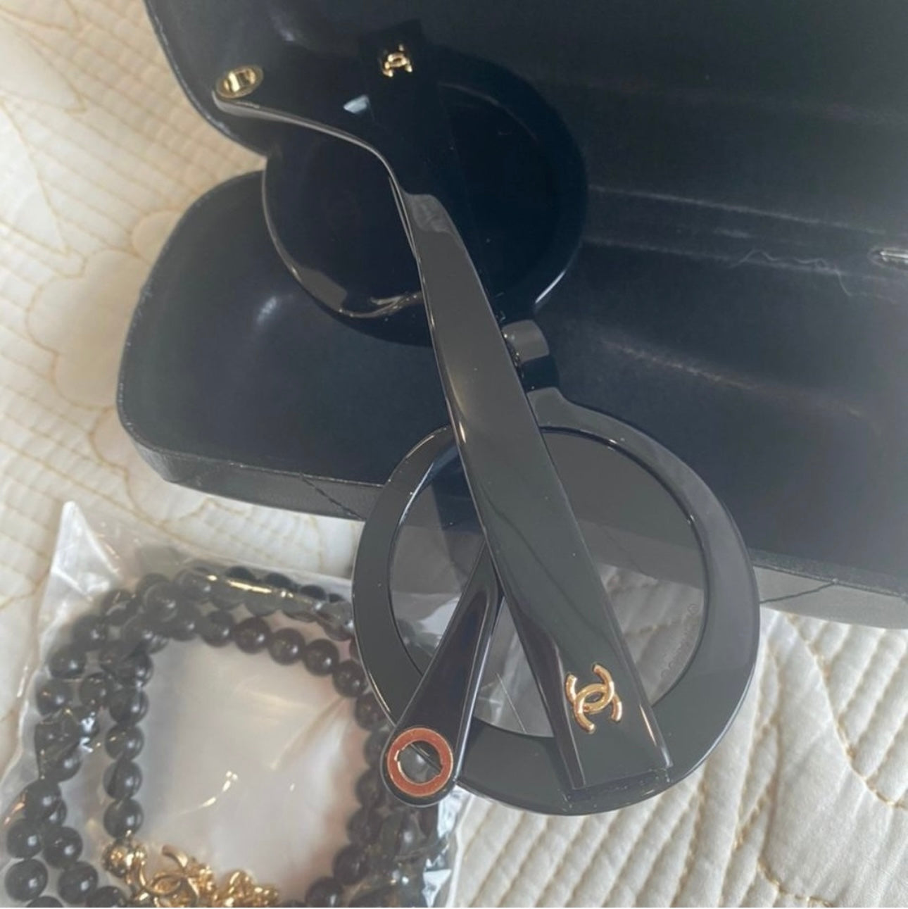 Coco Round Frame Beaded Sunglasses