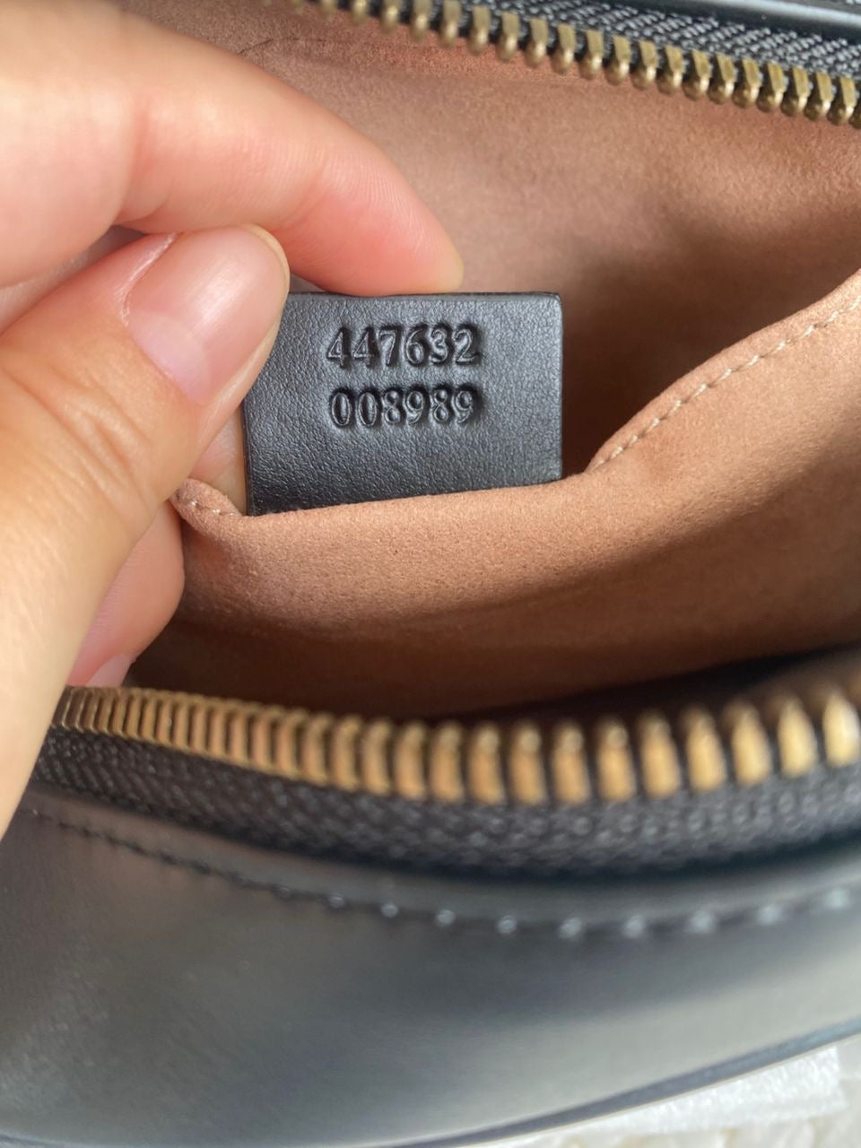 BLACK MARMONT SMALL SHOULDER BAG
