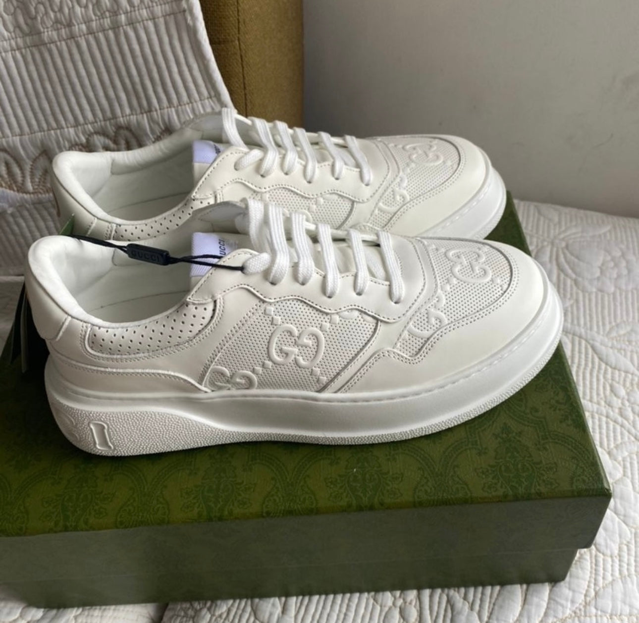 WHITE GG EMBOSSED TRAINER