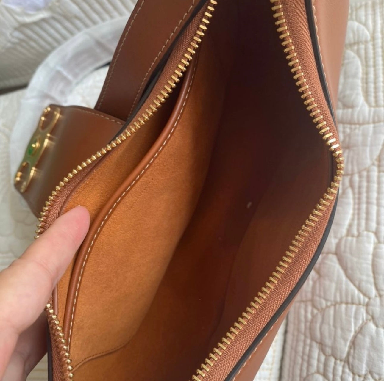 Tan Ava Triomphe bag in smooth calfskin