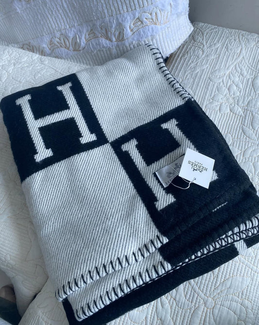 Black Hermes Avalon Throw Blanket