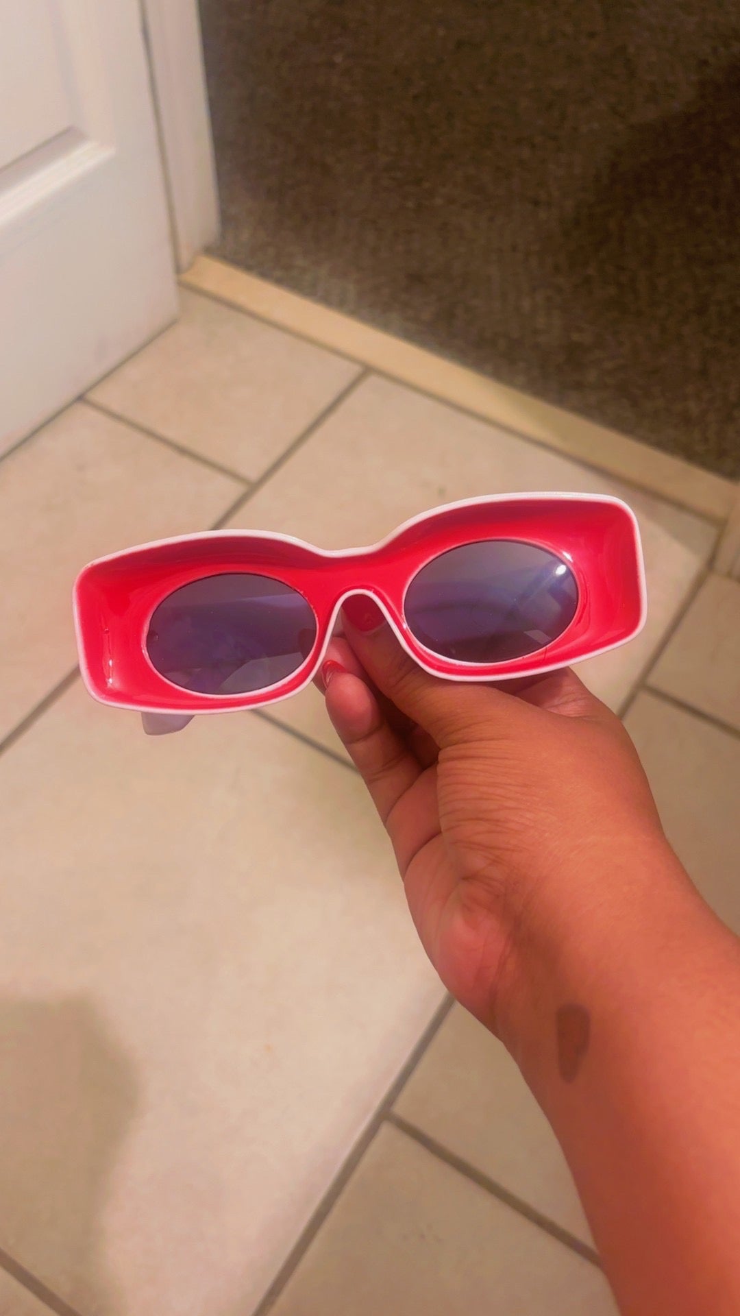 $2 Sunglasses (10 Styles)