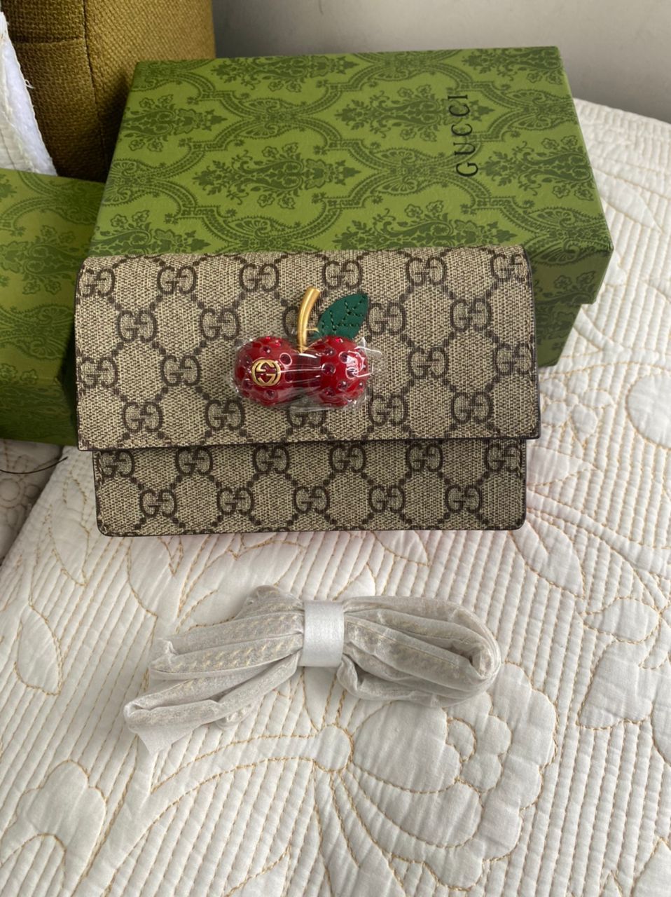 GG Supreme Mini Cherry Chain Bag