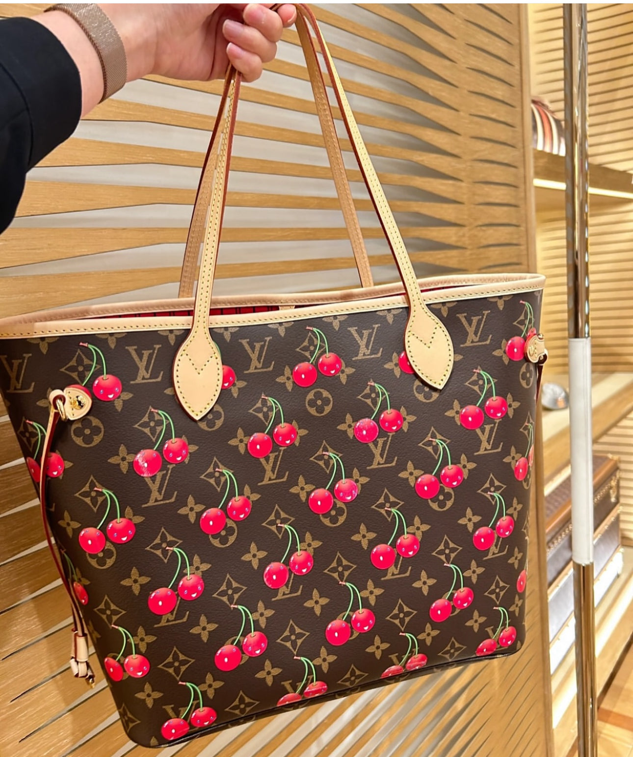LV x TM Neverfull Cherry MM