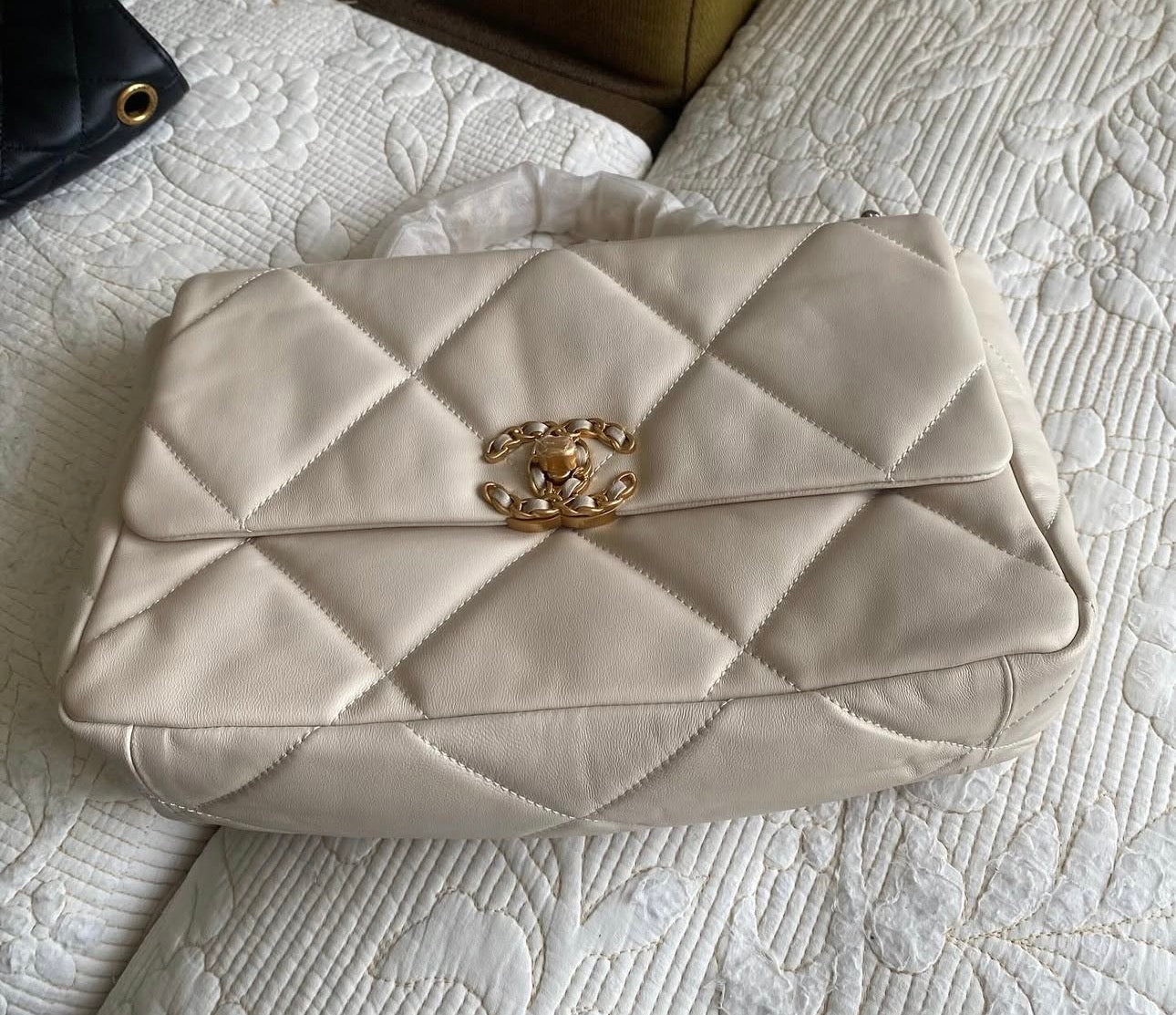 Cream 19 Flap Bag