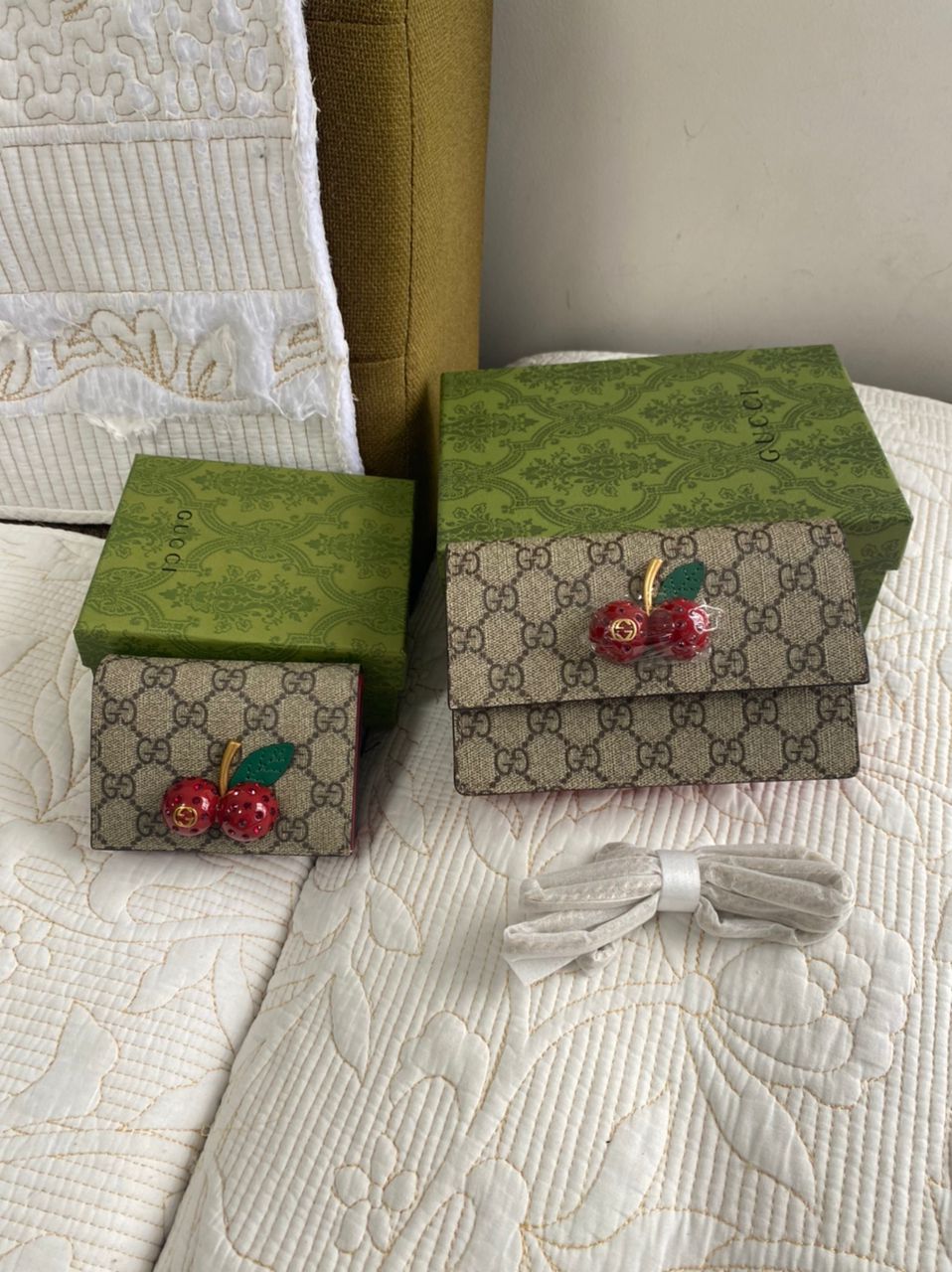 GG Supreme Mini Cherry Chain Bag