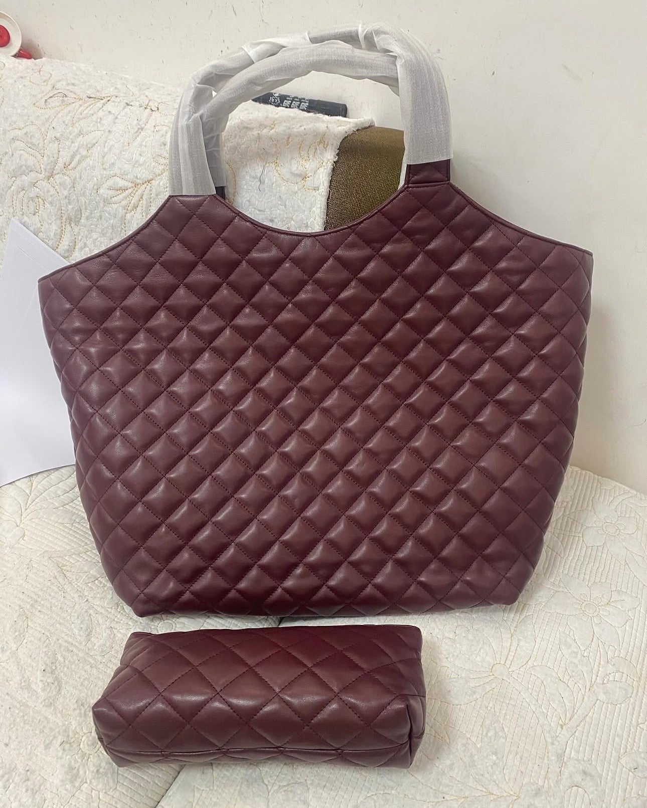 Wine Icare Shopper Tote + Cosmetic Bag