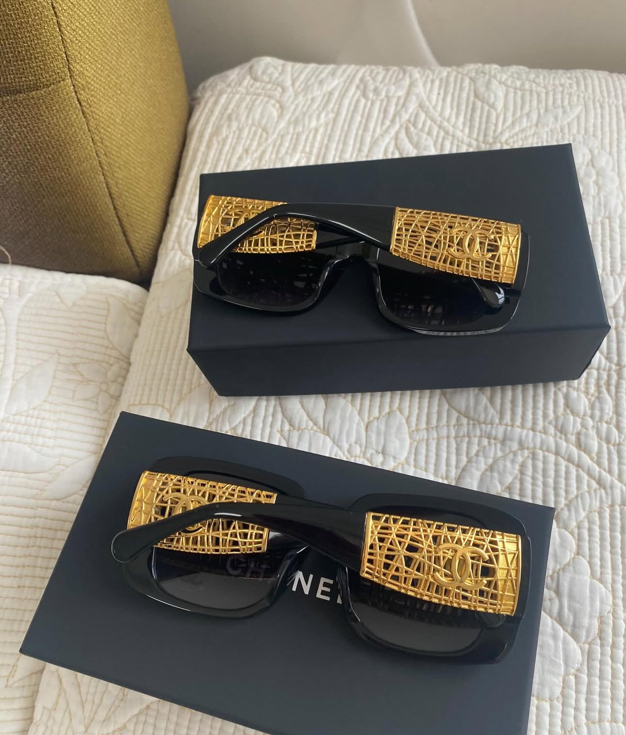 Coco SQUARE SUNGLASSES Acetate & Metal Black