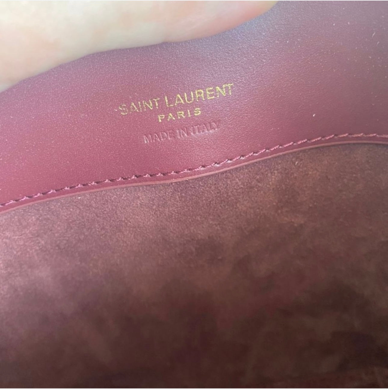LE 37 LEATHER IN DARK BORDEAUX