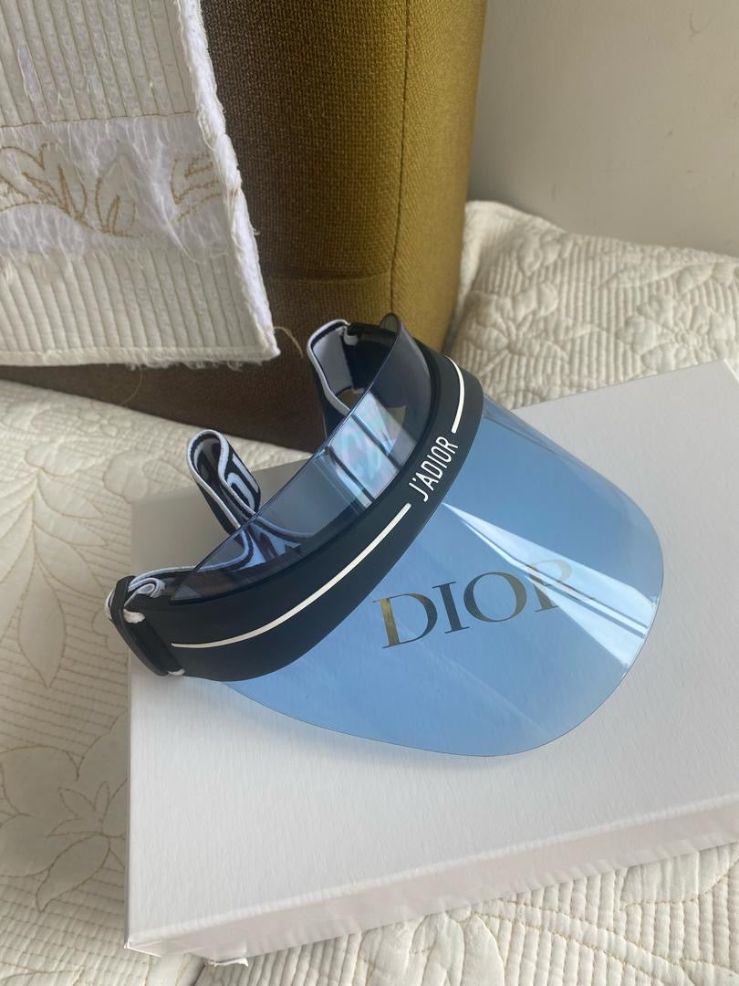 Visera Dior