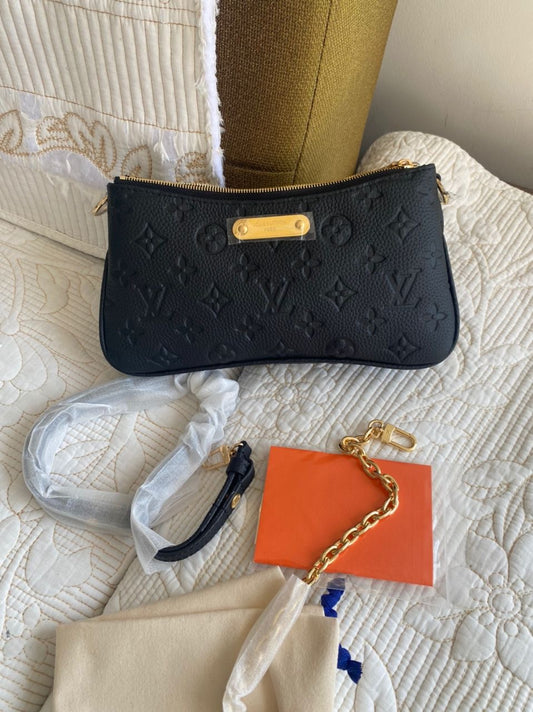 Liv Pochette