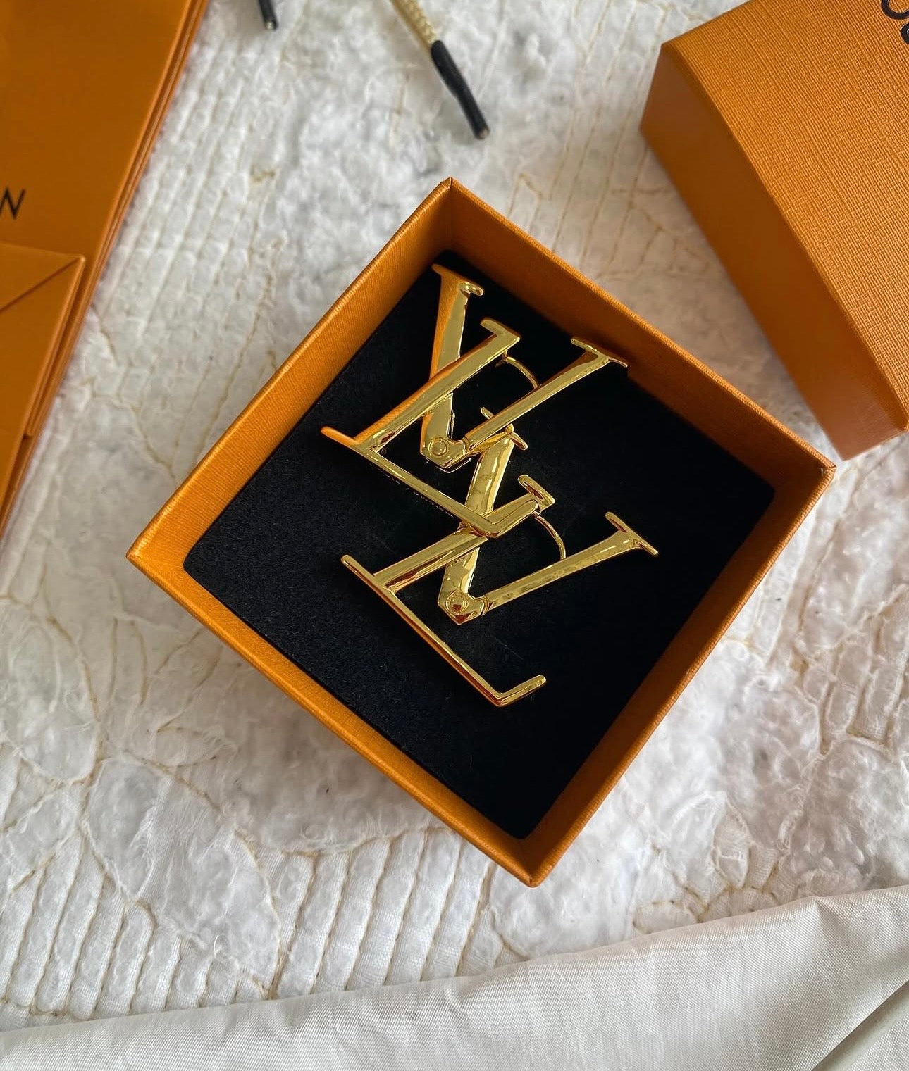 Macro Earring | LV