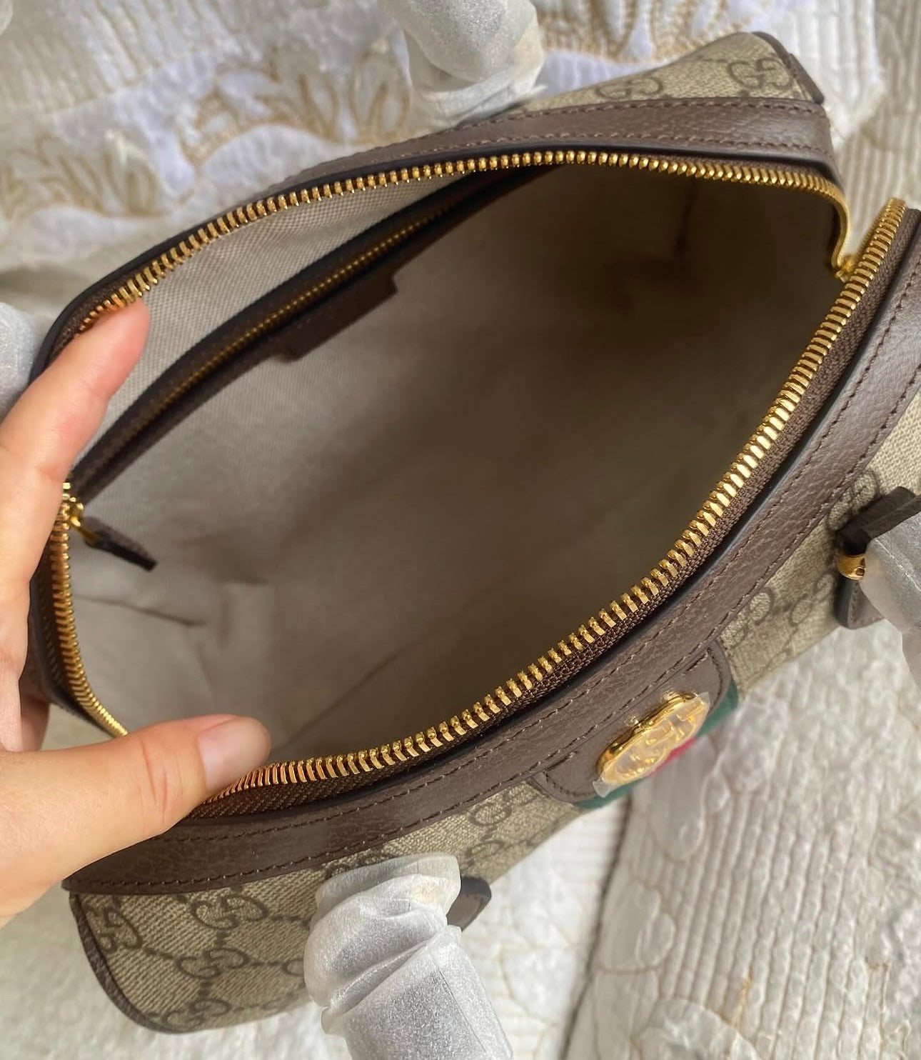 Ophidia Boston bag