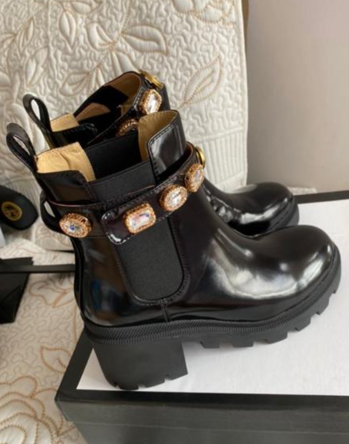 GG LEATHER ANKLE BOOT WITH BELT