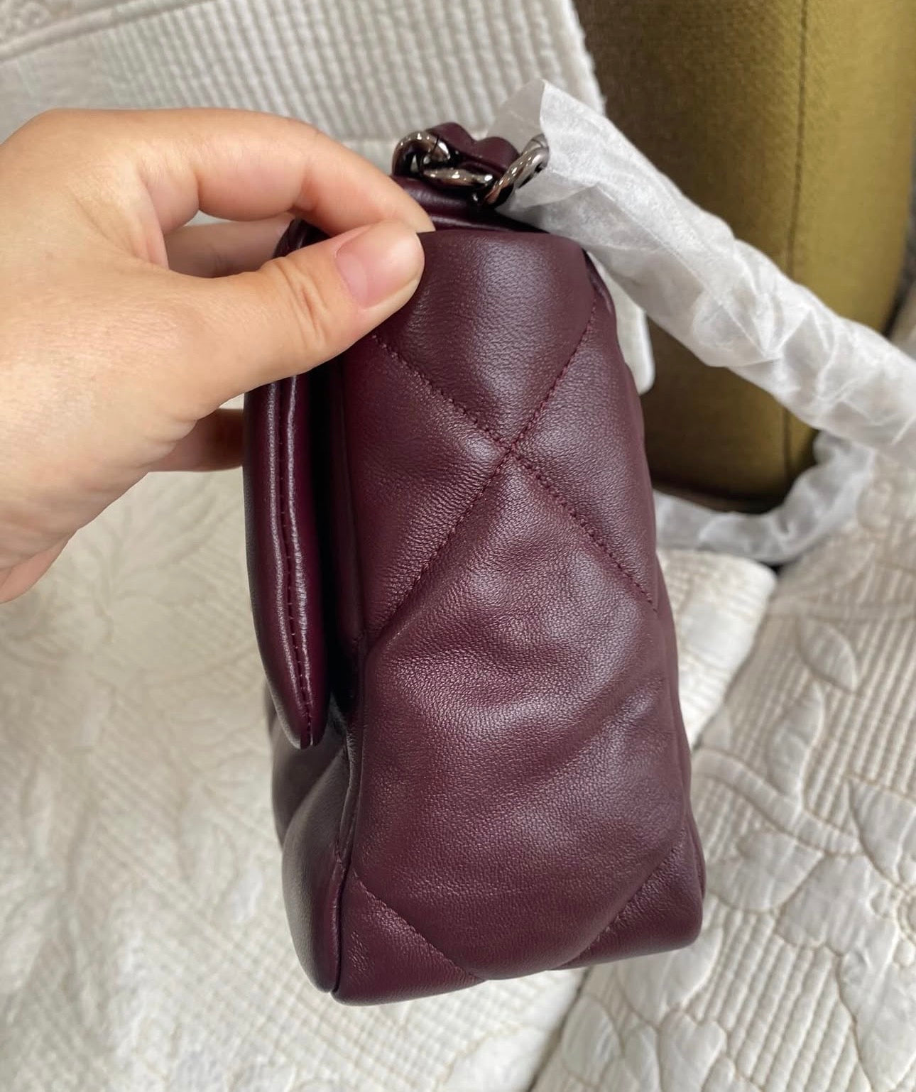 Wine 19 Flap Bag