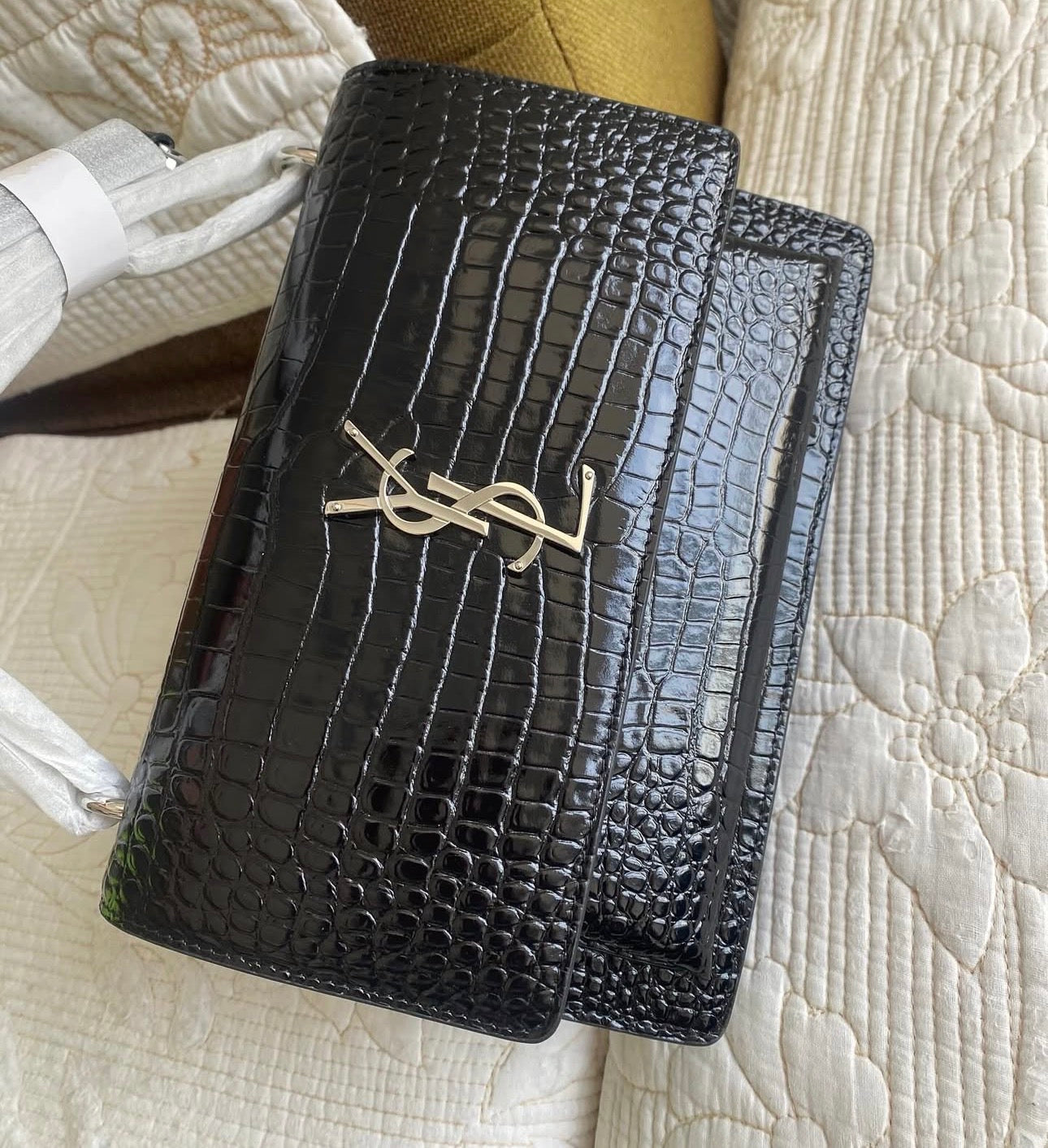 BLACK SUNSET CHAIN BAG | CROCODILE