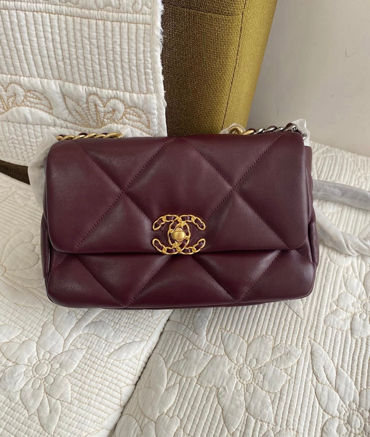 Wine 19 Flap Bag